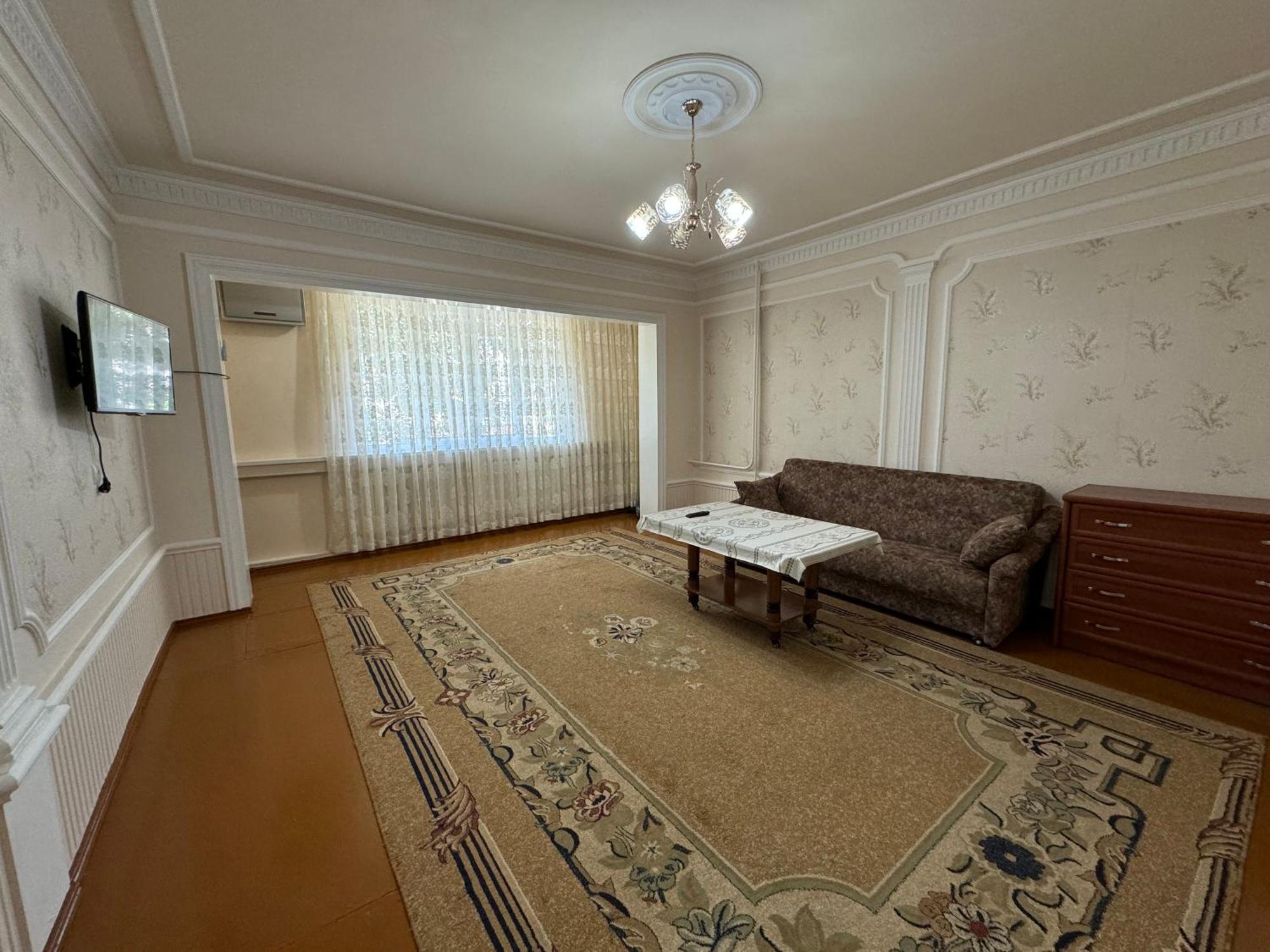 Yunusabad 7 Американский Посольство Taschkent Exterior foto