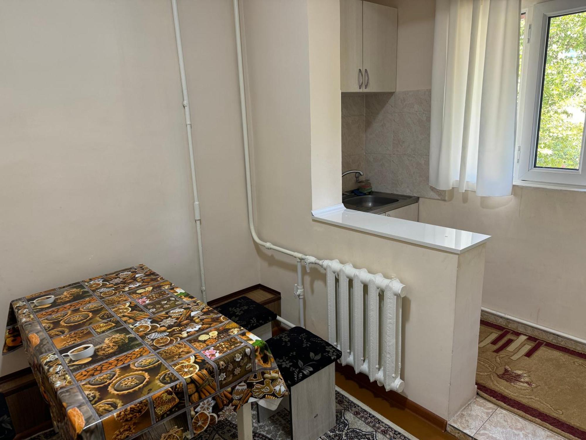 Yunusabad 7 Американский Посольство Taschkent Exterior foto